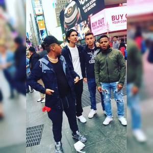 Meet your Posher, Ernesto